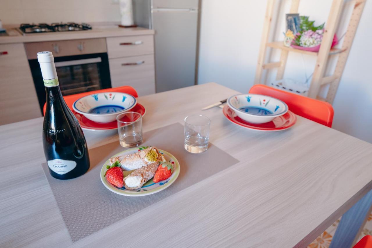 Syracuseapartments Il Mare Di Ortigia Екстериор снимка