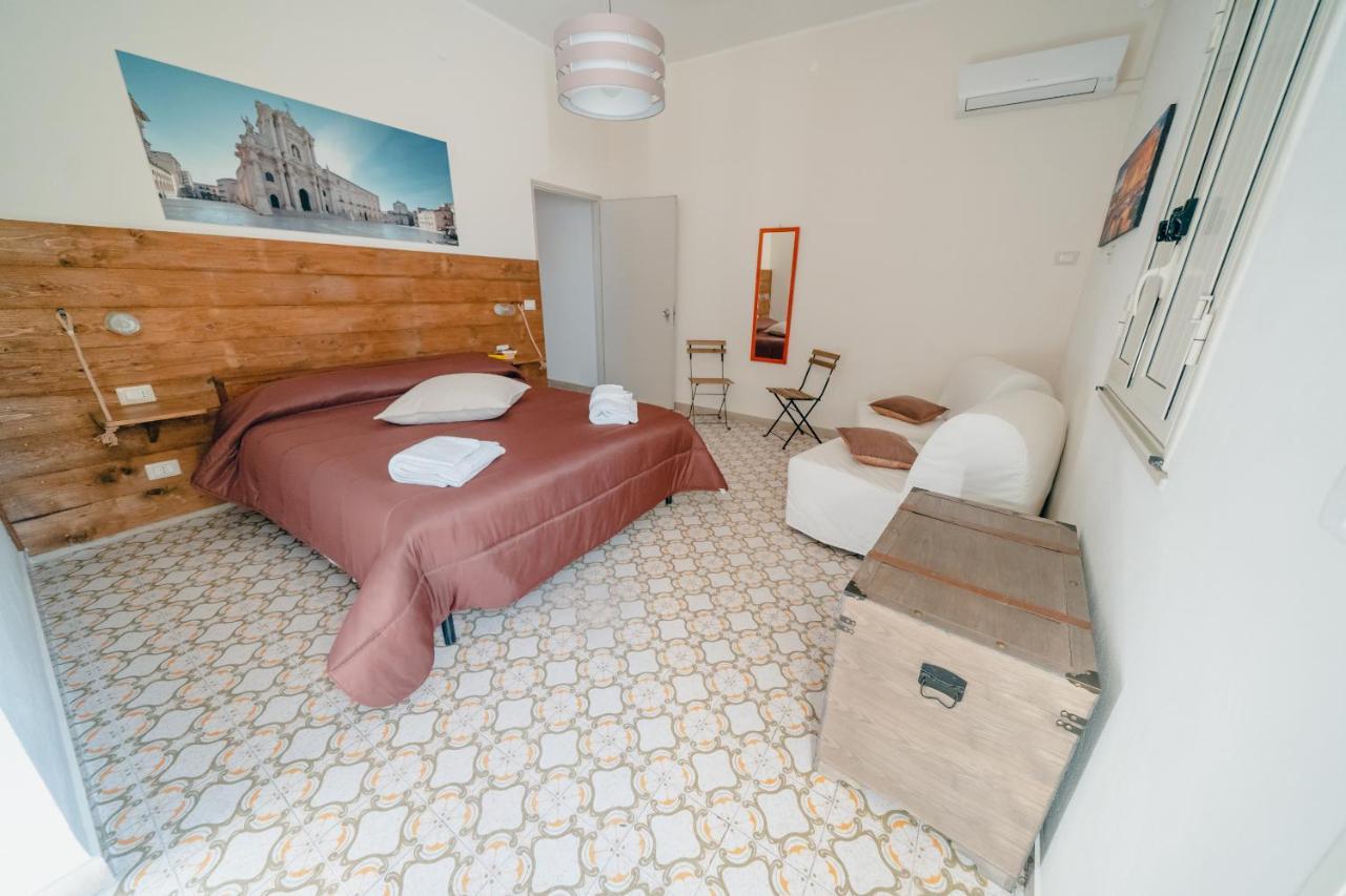 Syracuseapartments Il Mare Di Ortigia Екстериор снимка